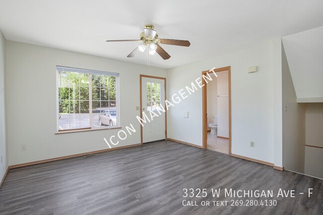 Photo - 3325 W Michigan Ave