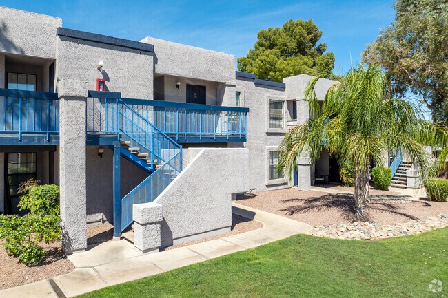 La Cima Apartments