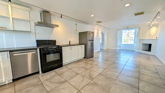 Photo - 72404 Cactus Dr Unit B