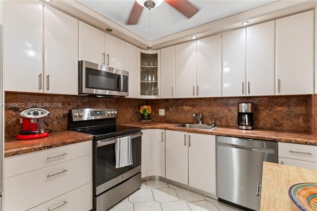 Photo - 3800 S Ocean Dr Unidad 719