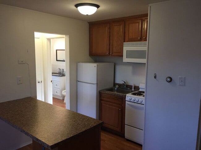 Photo - 564 W State Rte 22