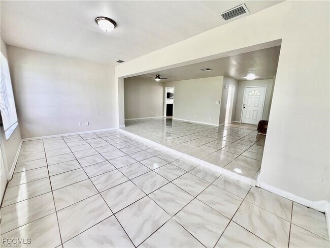 Photo - 2326 SE 8th Ave