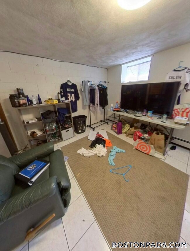 Building Photo - 159 Brown St Unit 1