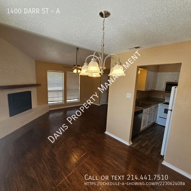 Photo - 1400 Darr St Unit A