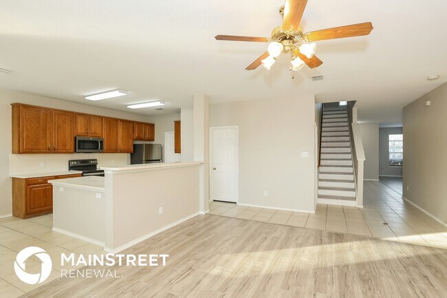Photo - 920 Medina Dr