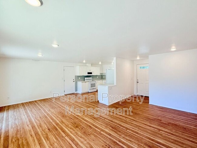 Photo - 15802 SE 14th St