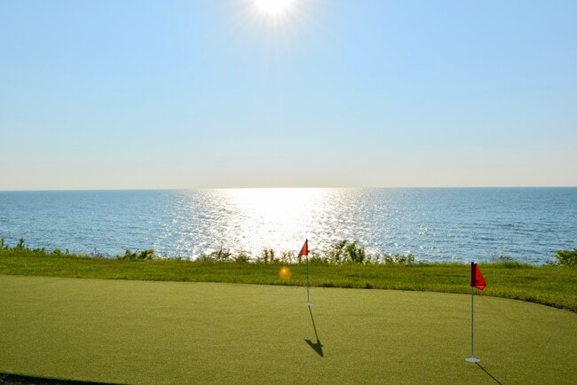 Photo - 3626 Lakeshore Dr Unidad K11 Rental