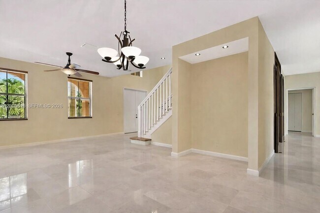 Photo - 1319 Croton Ct