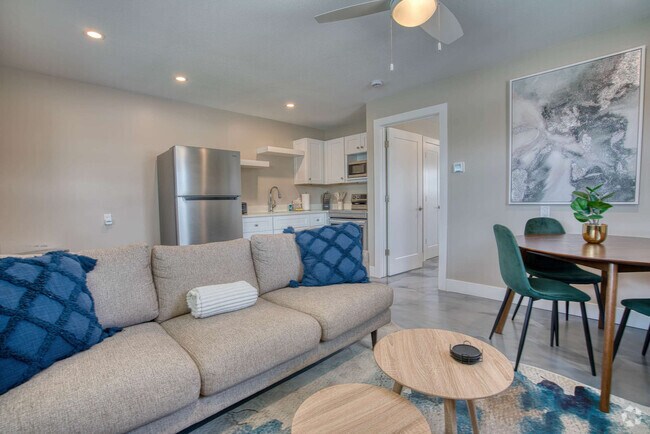 Building Photo - 126 Mango St Unit FL1-ID1226357P Rental