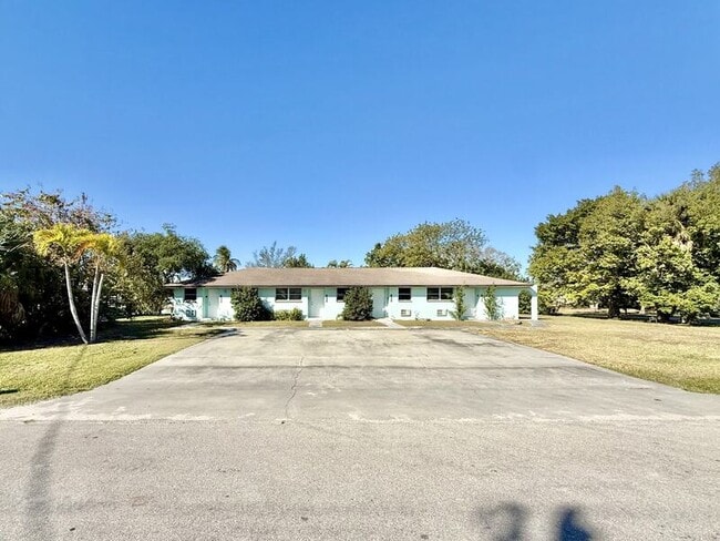 Photo - 3401 Palm Dr