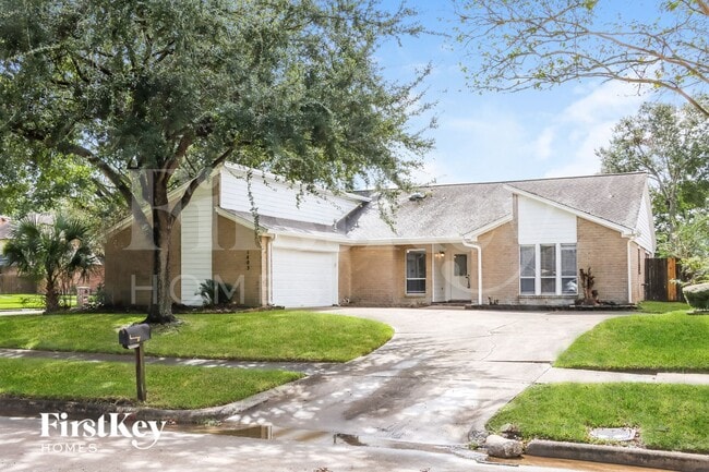 Photo - 1403 Diana Ct