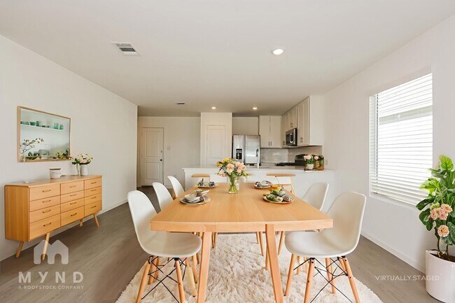 Photo - 2765 Mistwood Dr