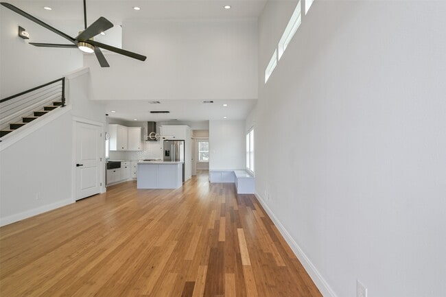 Photo - 1207 32nd St