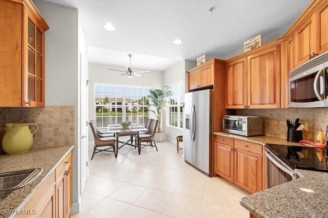 Photo - 8051 Players Cove Dr Unidad 102