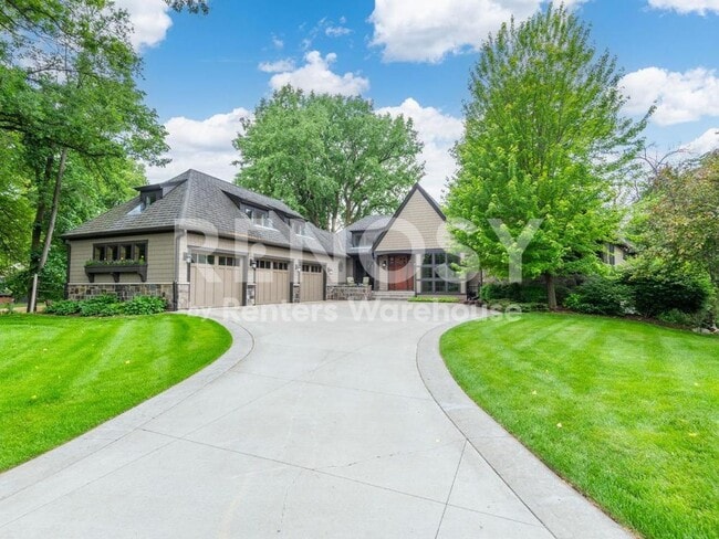 1912 Linner Woods Ct