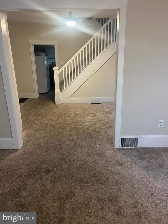 Photo - 17830 Sherman Ave