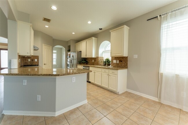 Photo - 311 Saunter Dr