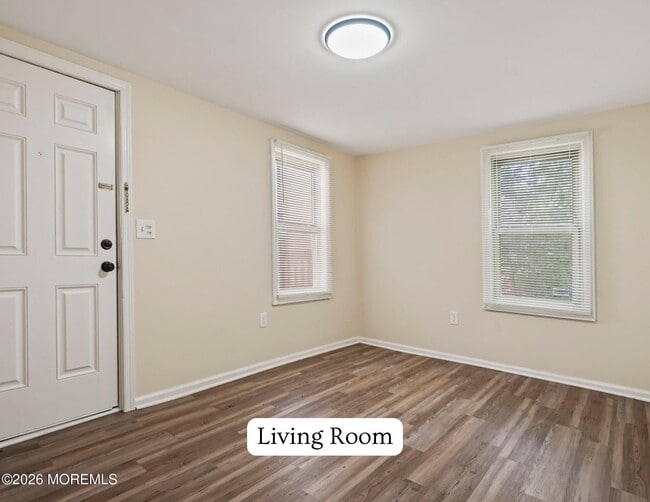 Photo - 1006 Sewall Ave