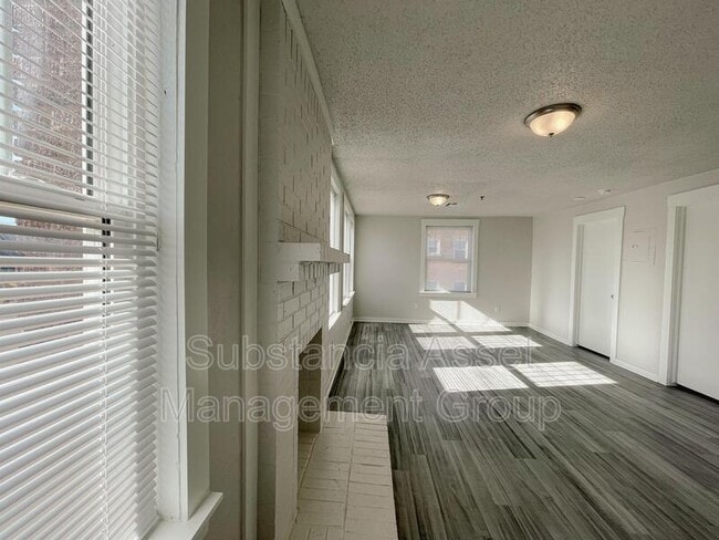 727 Culbertson Dr