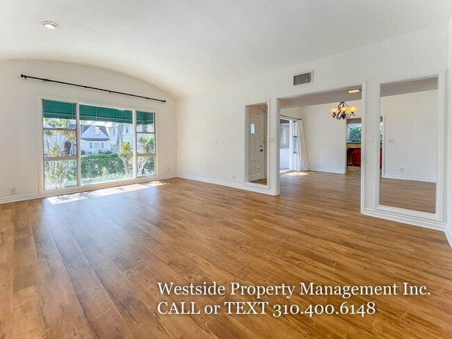 Building Photo - 153 S Wetherly Dr Rental
