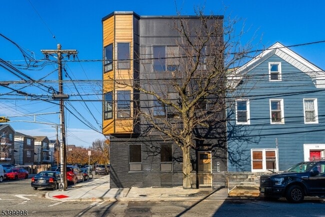 Photo - 108 Fleming Ave Unit 1A