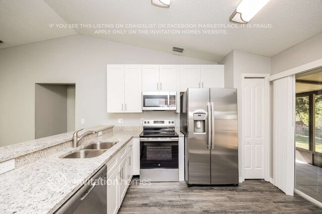 Photo - 4413 Longshore Dr