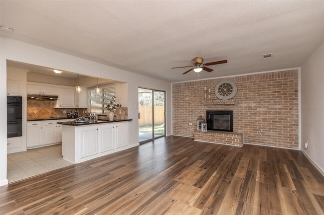 46 N Deerfoot Cir