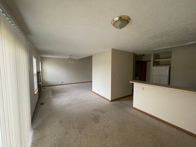 Photo - 3029 Butterfield Court Unit B