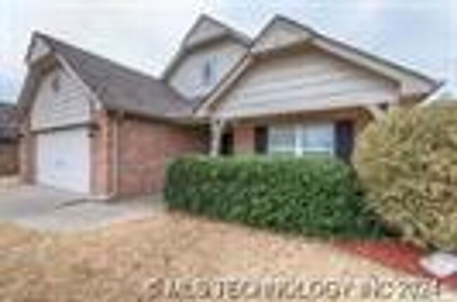 Spacious home in desired Preston Lakes! - Spacious home in desired Preston Lakes!