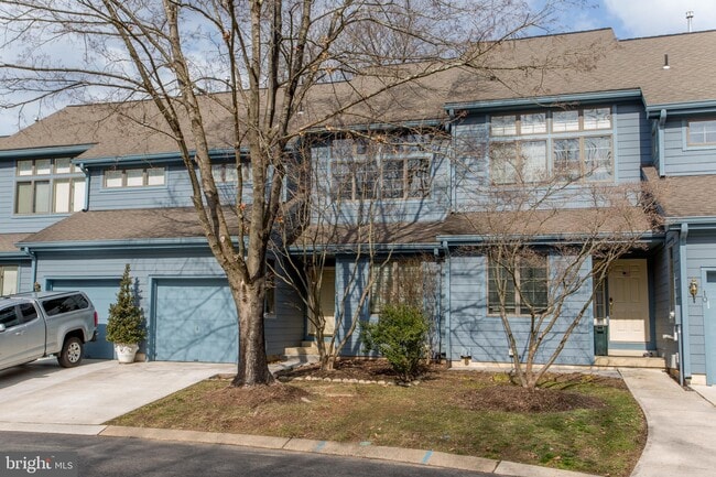 Photo - 9 Sturbridge Ct