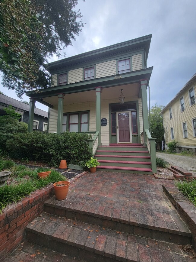 Photo - 408 Grace St