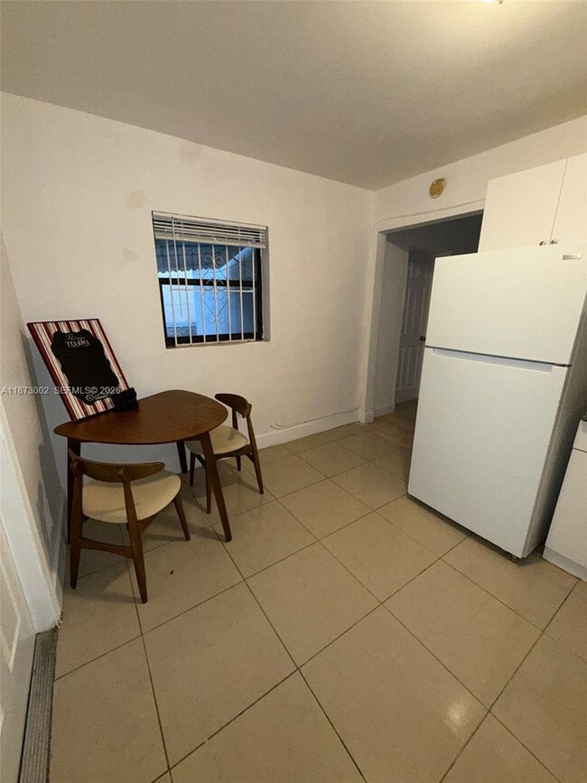 Photo - 282 NW 98th St