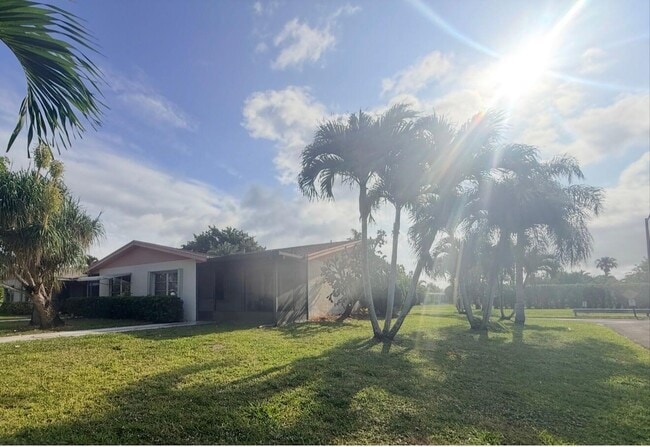 Building Photo - 14464 Campanelli Dr