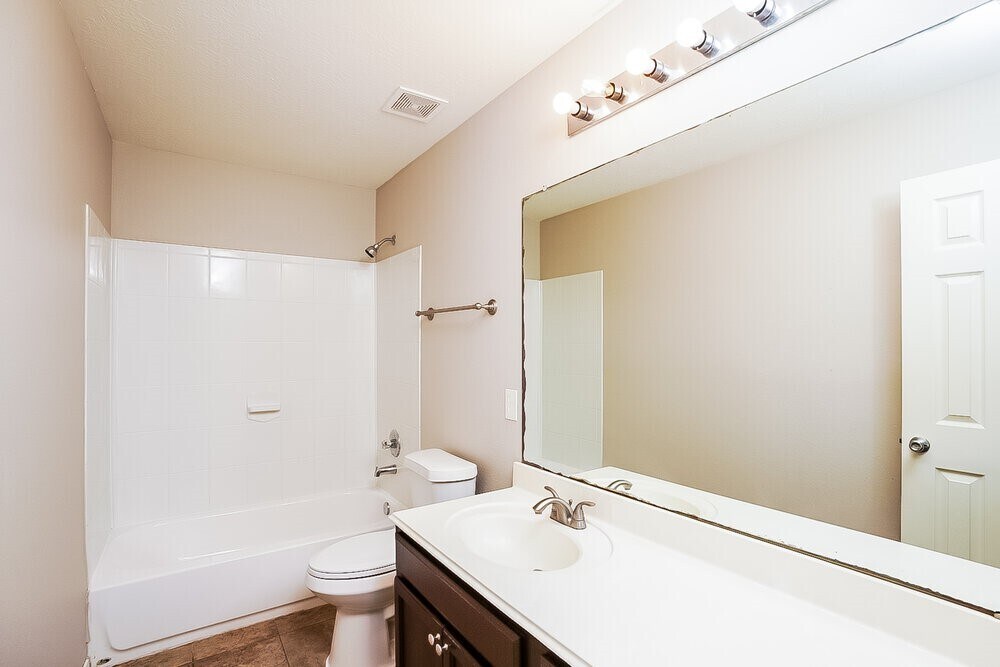 Photo - 18215 Rexine Ln