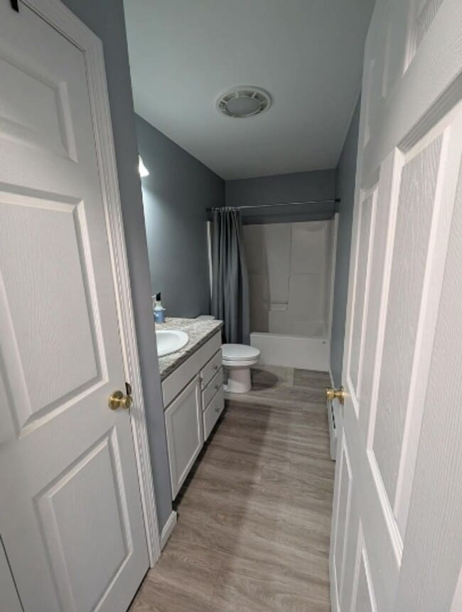 Photo - 364 Stillwater Ave Unit #3