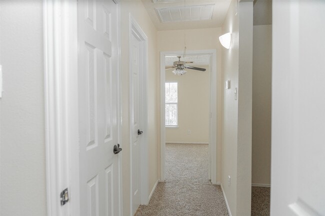 Photo - 1902 Vernal Glen Cir