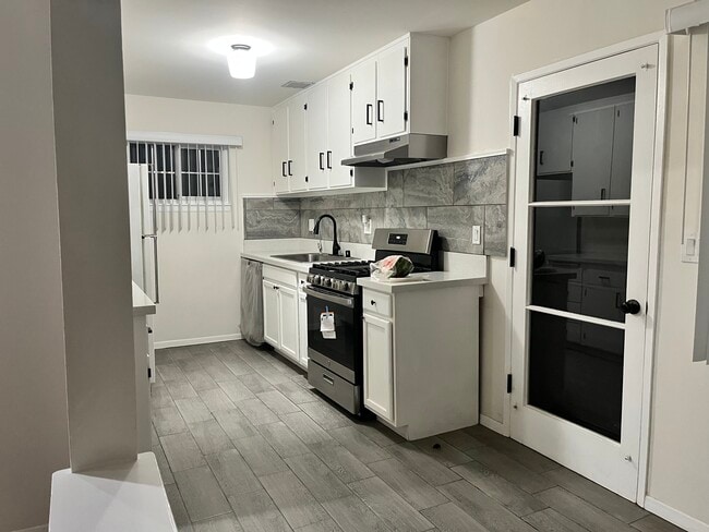 Photo - 1579 E Ave Q-12