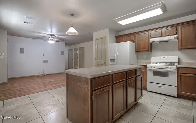 Photo - 14284 Tierra Yamila Ln