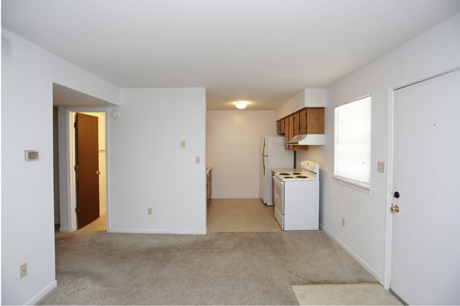 Photo - Stadium Apartments