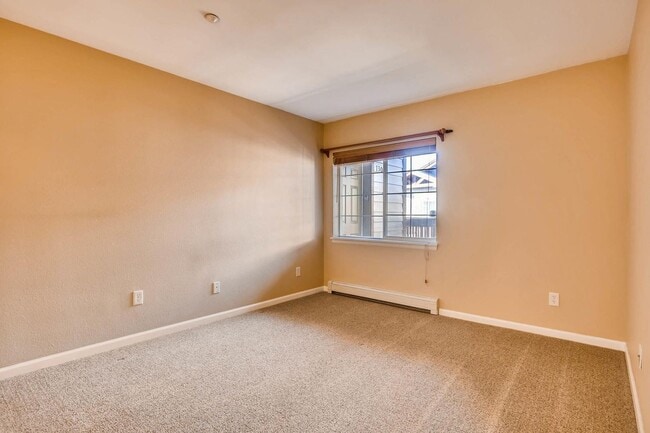 183 Pelican Cir