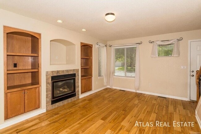 Building Photo - 9539 E Iowa Cir Rental