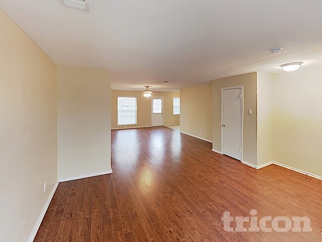 Photo - 2617 Spiceberry Ln