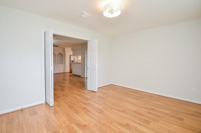 Photo - 7719 Lacy Hill Dr