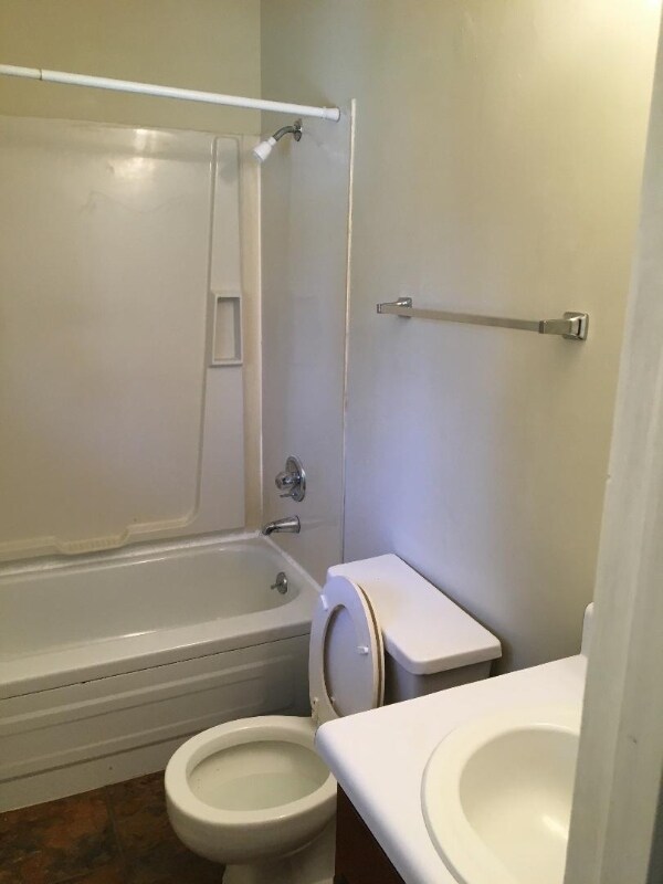 Photo - 2916 Walden Dr