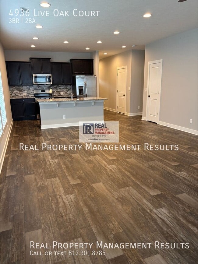 4936 Live Oak Ct