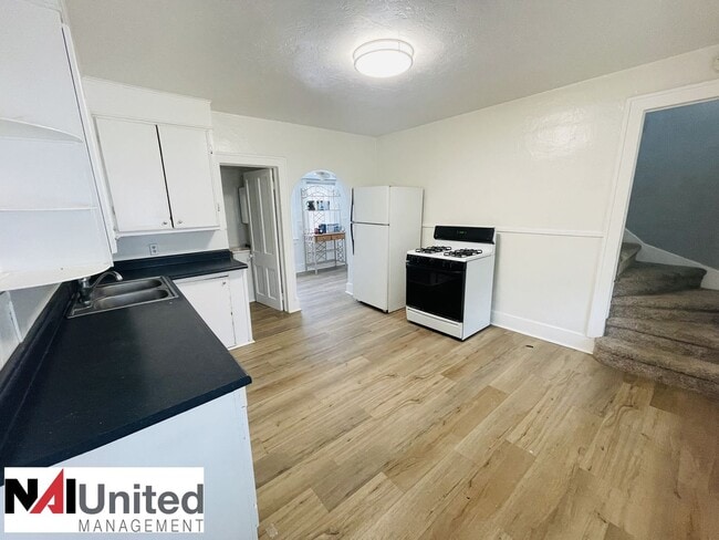 Photo - Three bedroom, one bathroom home for rent