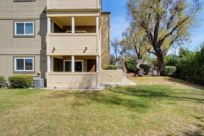 Photo - 5046 Los Morros Way Unit 86
