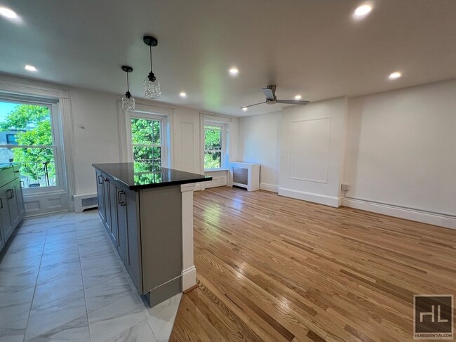 Building Photo - 2BR 1BA Classic Details Top Floor Brownstone w/ New Modern Finish on Preserved Bedstuy Block