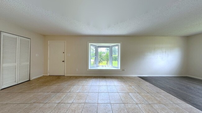 Photo - 31211 Stoney Brook Dr