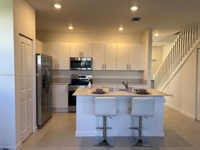 Photo - 151 SE 11th St